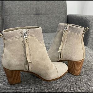 7.5 Beige TOMS Booties Block Heel